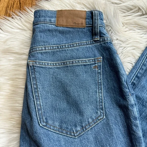 Madewell The Perfect Vintage Jean in Earlside Wash: Raw-Hem Edition - Picture 11 of 14
